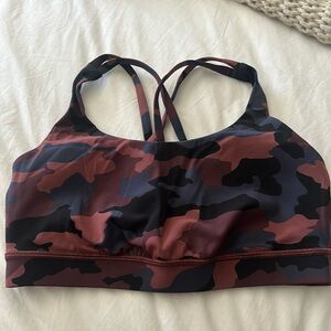 Lululemon sports bra